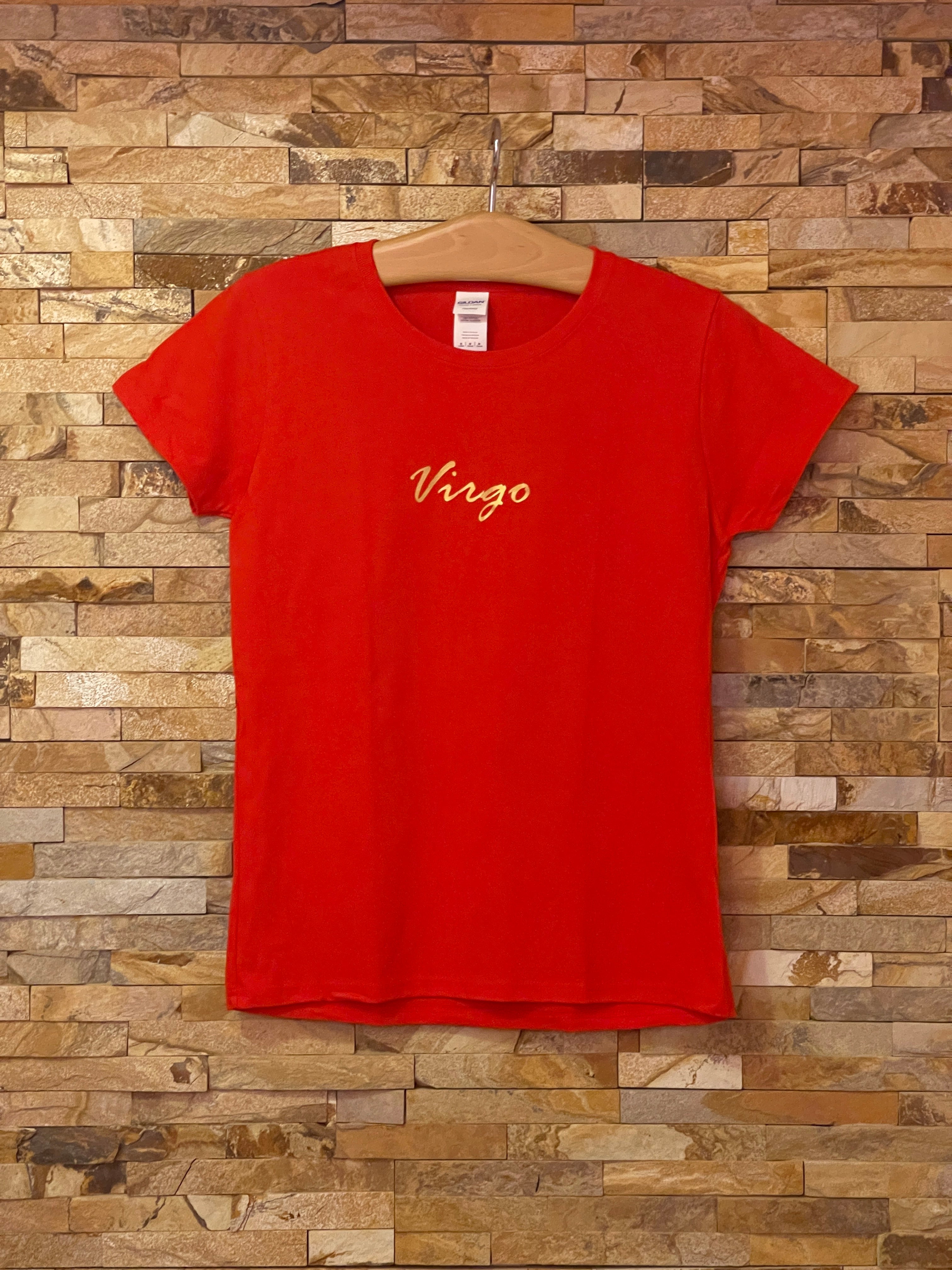 HOROSCOPE Virgo Gold Italic Classic Logo T-Shirt - Unisex